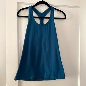 Lululemon green tank